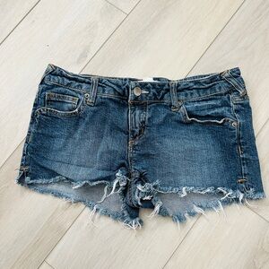 Forever 21 Denim Shorts – Size 28